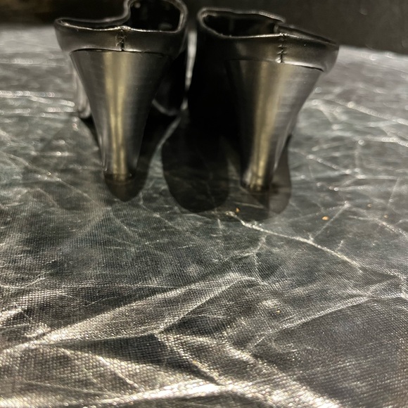 Bandolino heeled slippers in soft leather - Picture 4 of 4